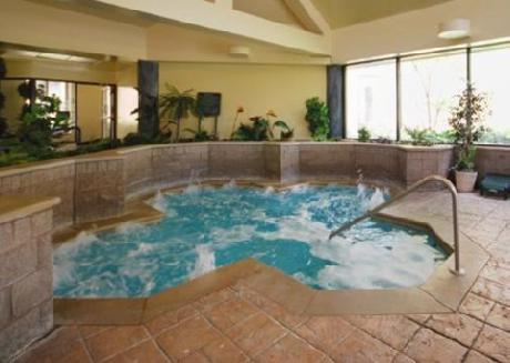 Clarion Hotel & Suites Conference Center