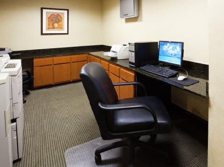 Holiday Inn Express MURFREESBORO CENTRAL