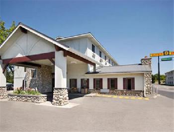 Super 8 Spokane Valley