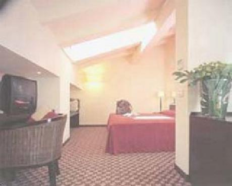 Al Cappello Rosso Hotel