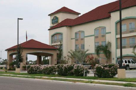 La Quinta Inn & Suites Mission at West McAllen