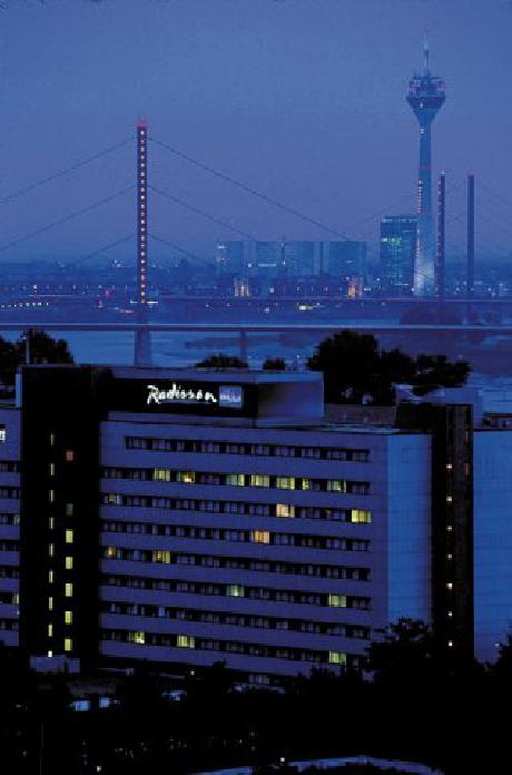 Radisson Blu Scandinavia Hotel, Dusseldorf