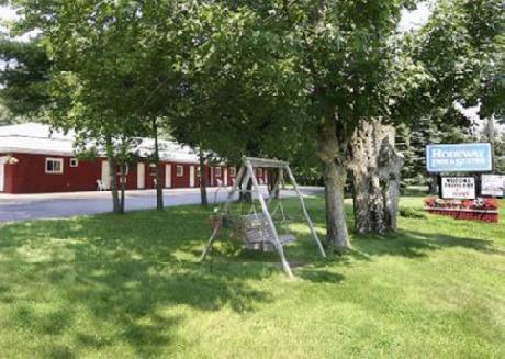 Rodeway Inn & Suites