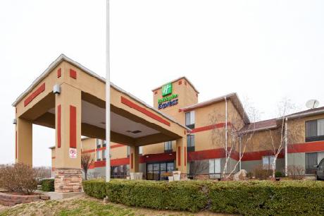 Holiday Inn Express CINCINNATI-LAWRENCEBURG