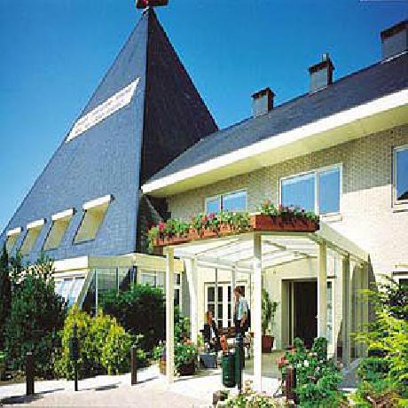 Carlton President Hotel