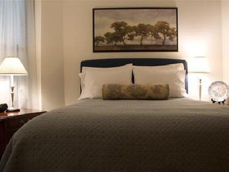 University Quarters Bed & Brea