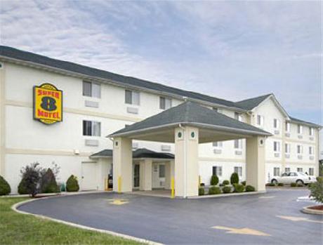 Super 8 Pontoon Beach, IL/St. Louis, MO Area