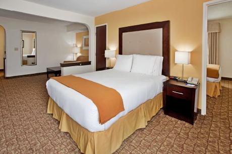 Holiday Inn Express ST. LOUIS