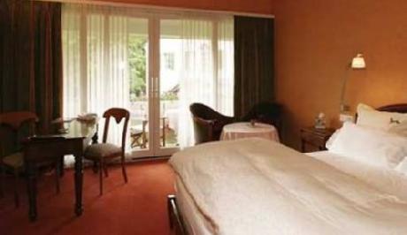 L Ermitage de Bernard Ravet