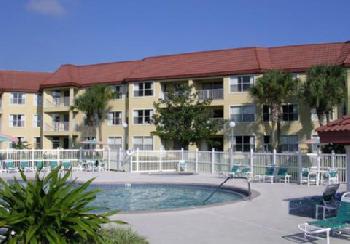 Parc Corniche Condominium Suites