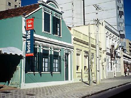 ibis Curitiba Centro Civico