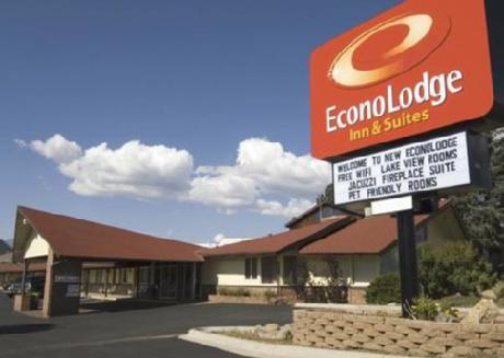 Econo Lodge  Inn & Suites Estes Park