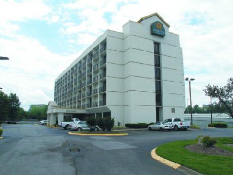La Quinta Inn & Suites Nashville Airport/Opryland