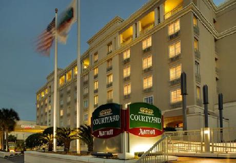 Courtyard Charleston Historic District