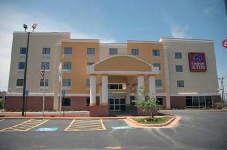 Comfort Suites Forsyth