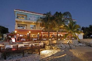 Den Laman Condominiums