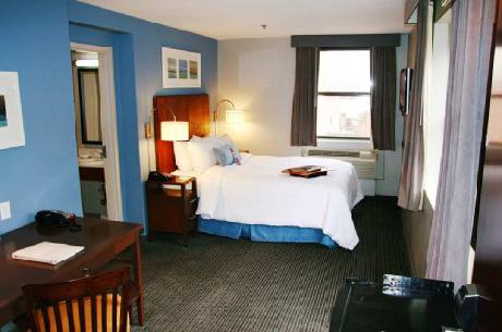 Hampton Inn Manhattan-Seaport-Financial District