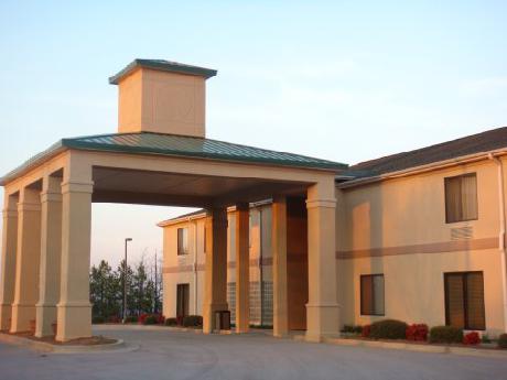 BEST WESTERN White House Inn