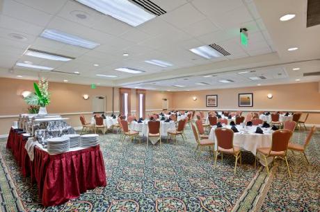 Holiday Inn SEATTLE-SEATAC INTL AIRPORT