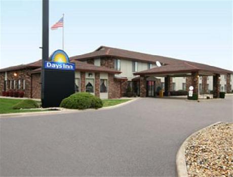 Days Inn Oglesby/ Starved Rock