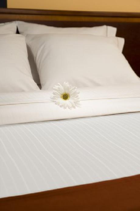 Holiday Inn Express Hotel & Suites CHINO HILLS