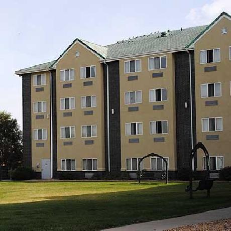 Ambassador Hotel Aurora