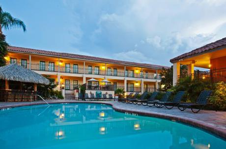 Holiday Inn Hotel & Suites TAMPA NEAR BUSCH GARDENS-USF