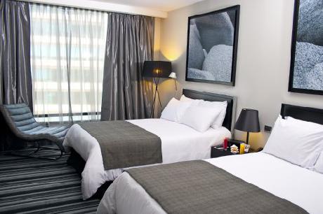 Radisson Petra la Dehesa Hotel