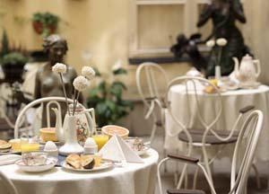 Collectors Lady Hamilton Hotel