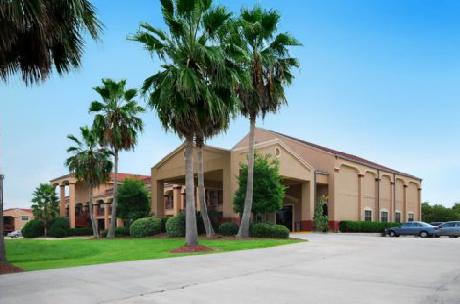 BEST WESTERN La Place Inn