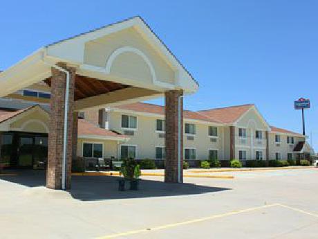AmericInn Hesston