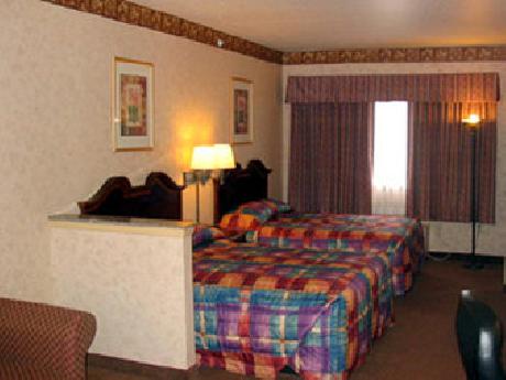 BEST WESTERN PLUS Shamrock Inn & Suites