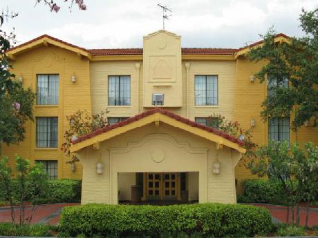 La Quinta Inn San Antonio I-35 N at Toepperwein