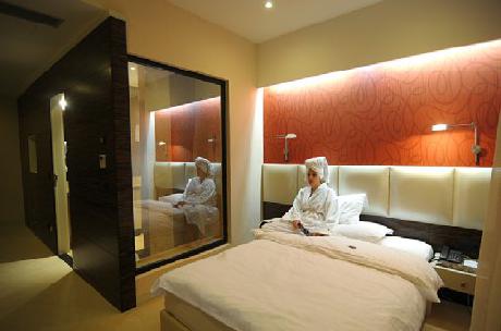 Crystal Hotel Belgrade