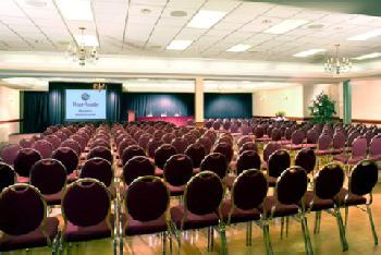 Four Points by Sheraton Edmonton South