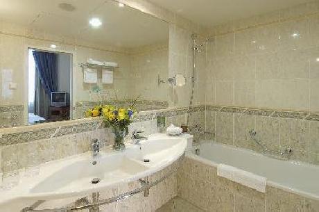 Ramada Prague City Centre