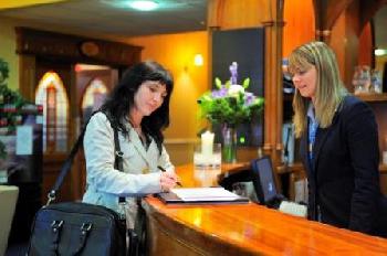 Menlo Park Hotel and Conferance Centre