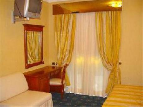Hotel 2000 Roma