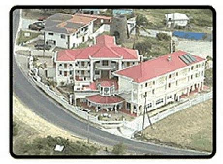 Tropical Mansion Suites