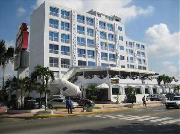 Napolitano Hotel and Casino