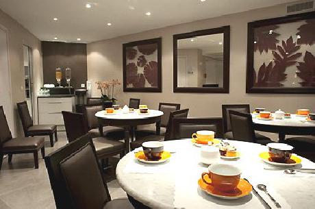 EXCLUSIVE HOTEL ARC ELYSEES