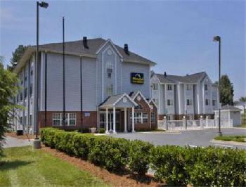 Microtel Inn and Suites Charlotte Northlake