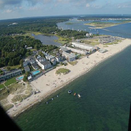 Riviera Beach Resort