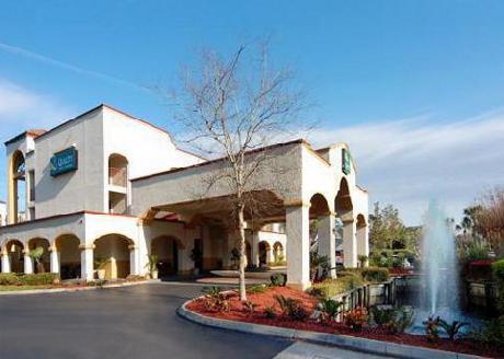 Quality Inn & Suites Baymeadows