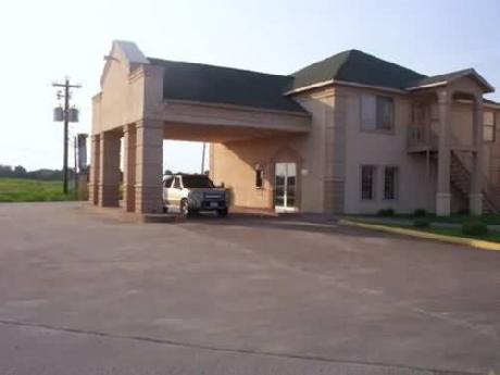 Regency Inn and Suites Rosenberg