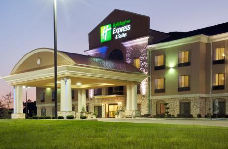 Holiday Inn Express Hotel & Suites CENTER