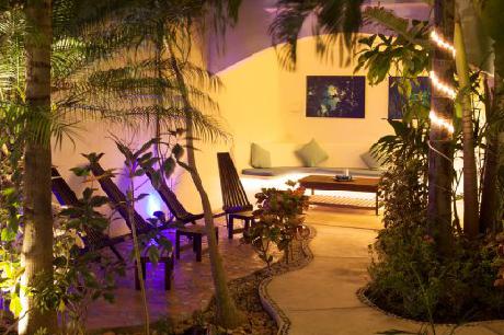 Aqualuna Boutique Hotel