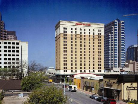Hampton Inn  Suites AustinDowntown