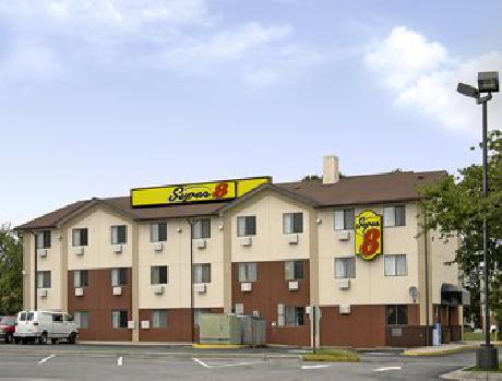 Super 8 Chester/Richmond Area