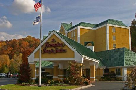 Hampton Inn  Suites Pigeon Forge On The Parkway